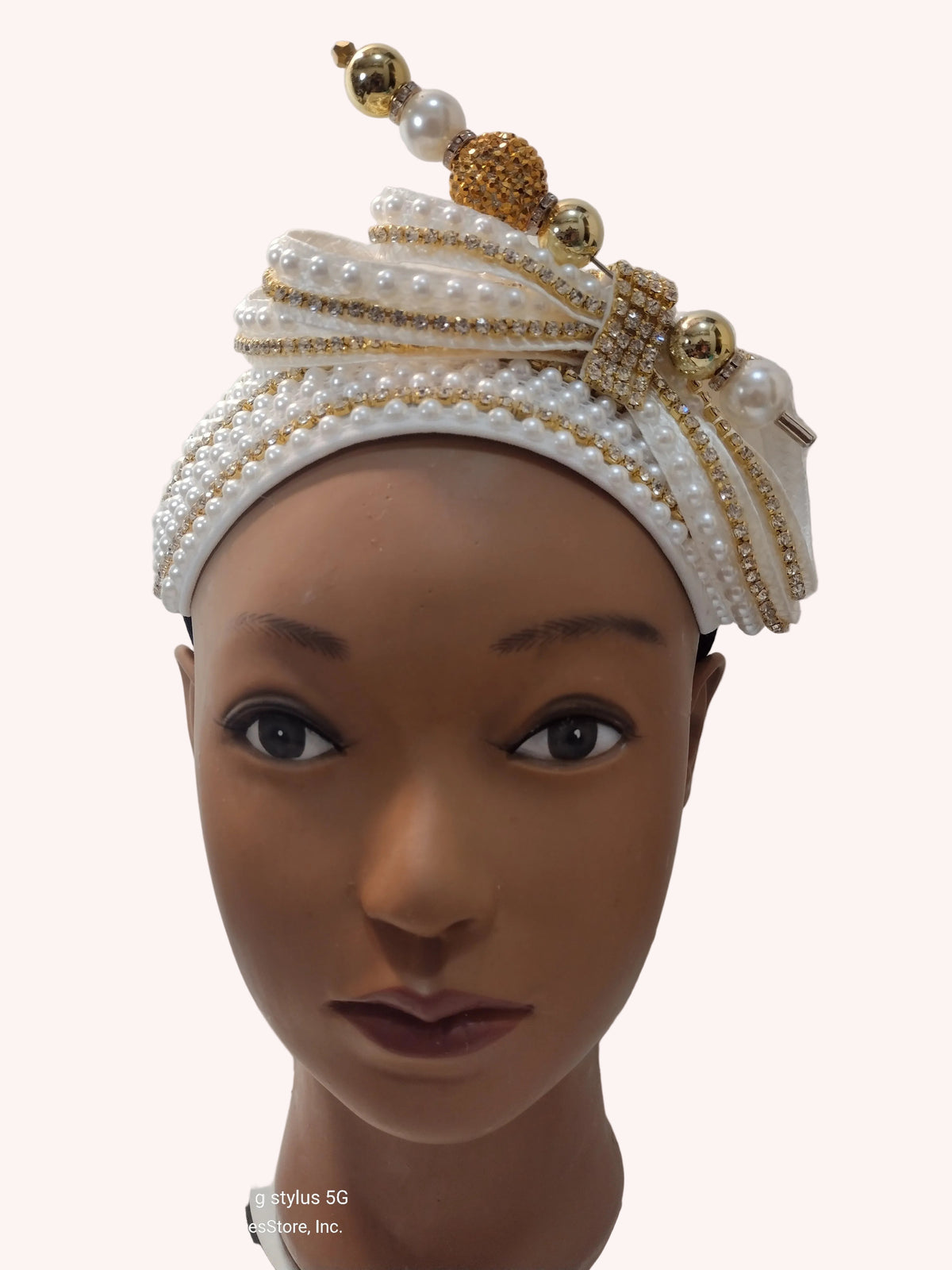 White and Gold Fascinator Hat for Church, Weddings & Formal Events ⠋